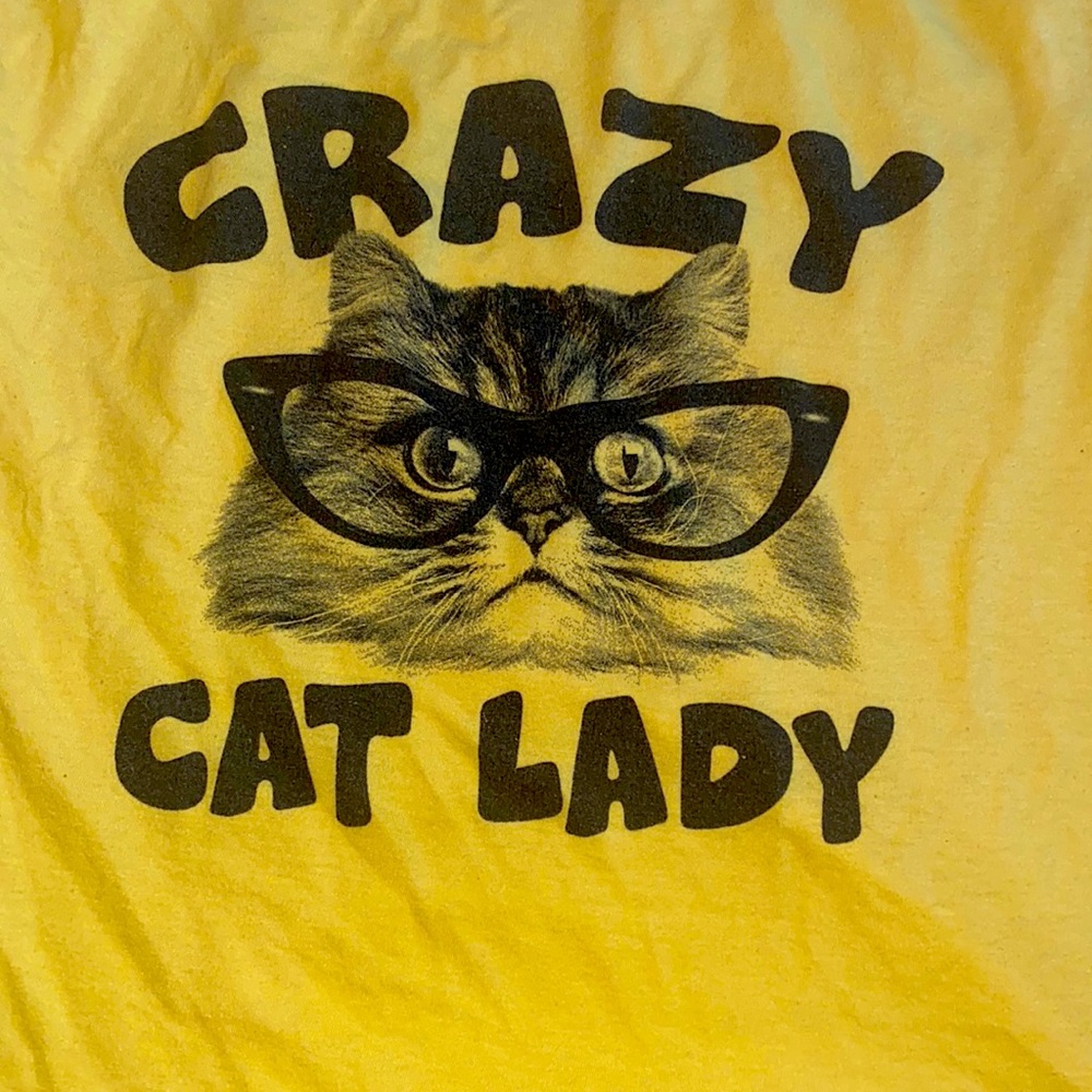Women's Vintage (XXL) CRAZY CAT LADY Yellow T-Shirt by RUE 21